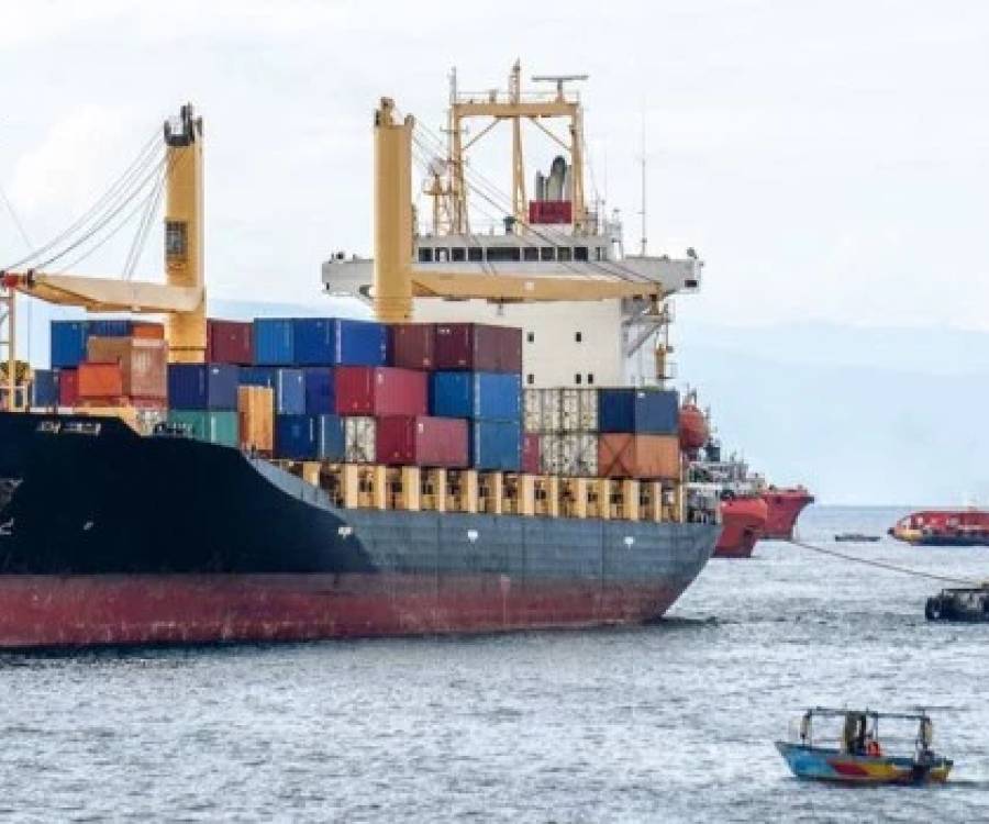 El Gobierno desregula el cabotaje marítimo y permite operar con buques extranjeros