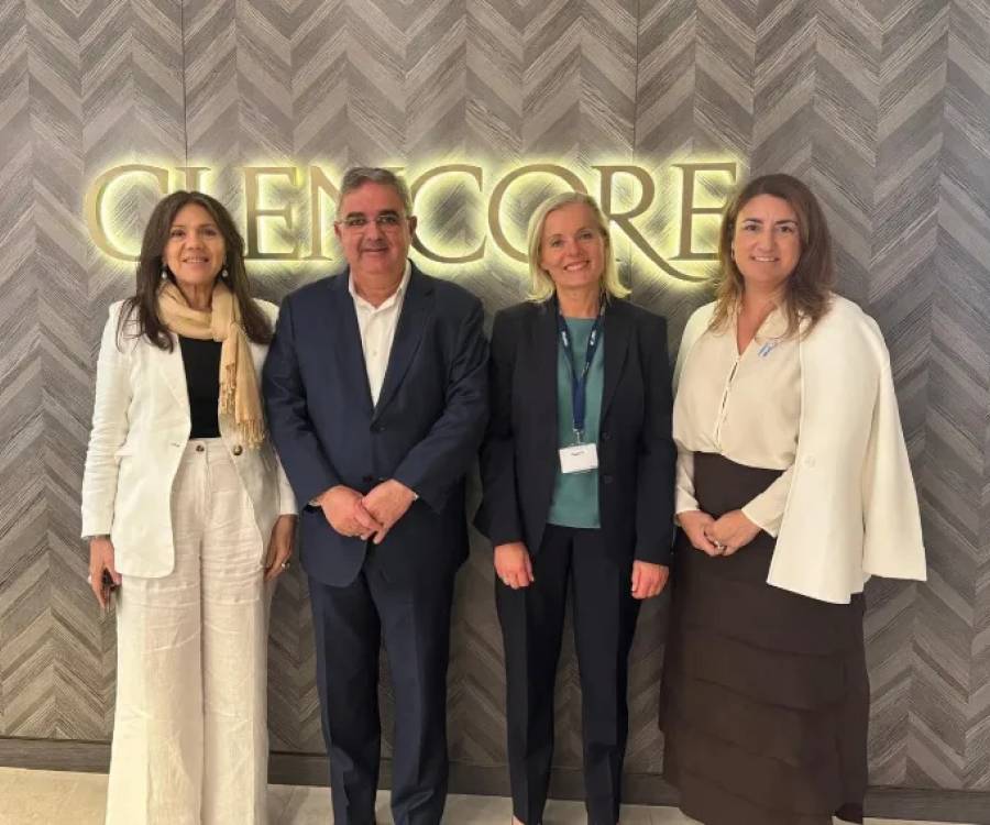 El Gobernador se reunió con autoridades de Glencore en Londres
