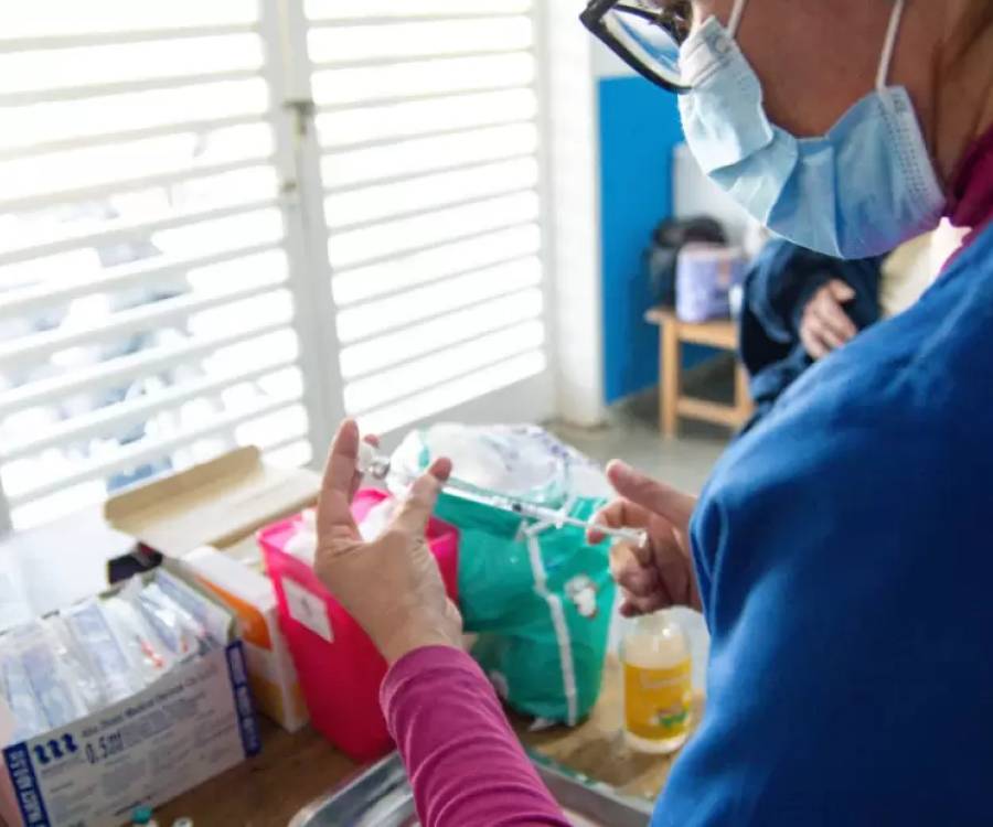 Vacunación para niñas y niños nacidos en 2020 y 2014