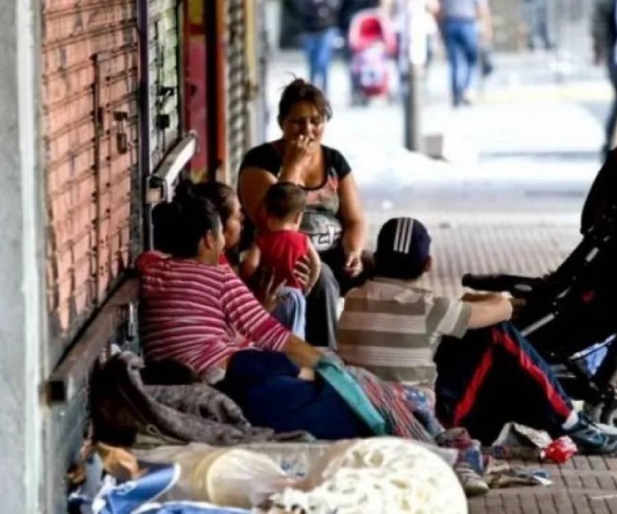 Una familia tipo necesita un salario mínimo por integrante para no ser pobre