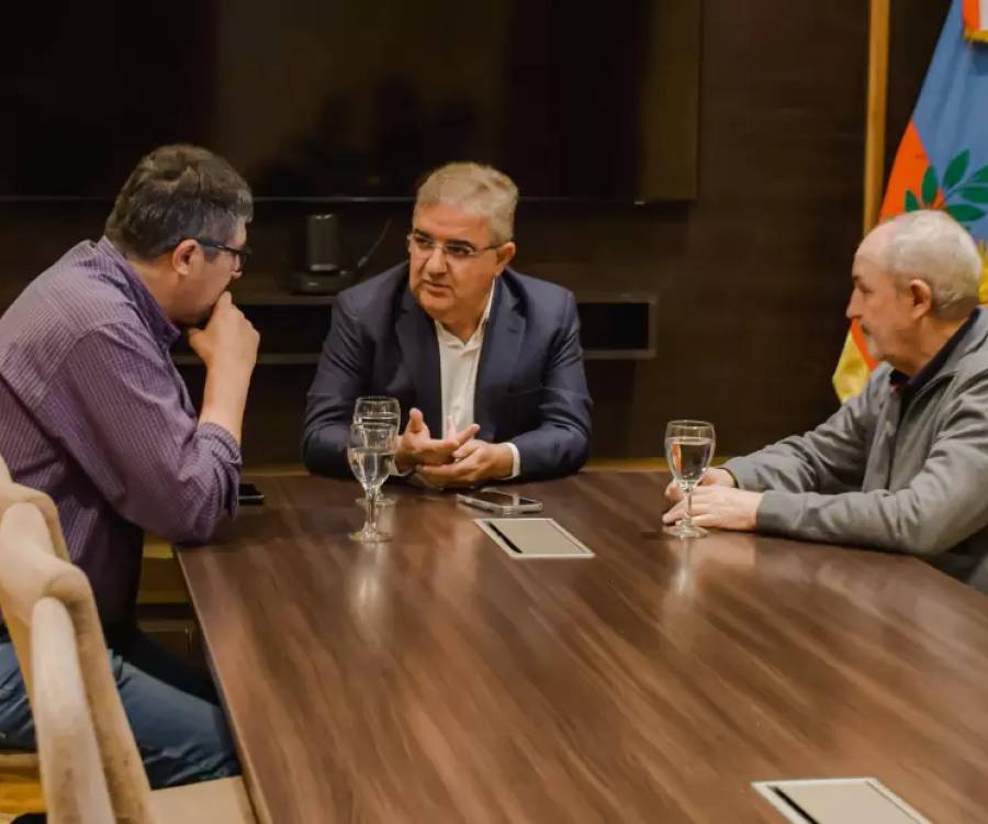 Jalil recibió a la Federación de la Alimentación y analizaron la caída del consumo