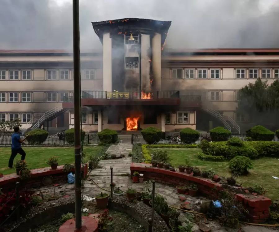 Qué está pasando en Nepal: redes sociales, corrupción, protesta juvenil y muertos