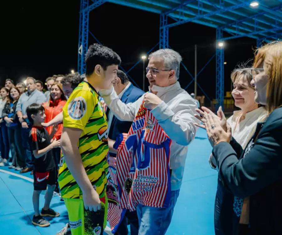 Inauguración oficial: la familia de El Auténtico ya disfruta de su nueva cancha