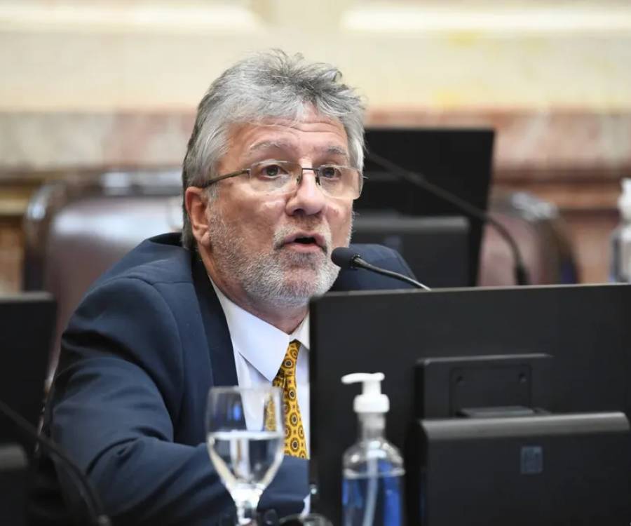 Andrada propone federalizar la conducción del Banco Central