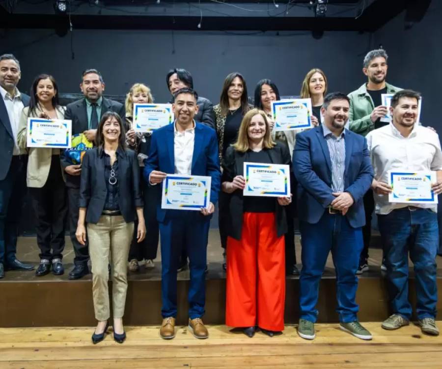 La Capital distinguió a referentes por su aporte al desarrollo turístico de la ciudad