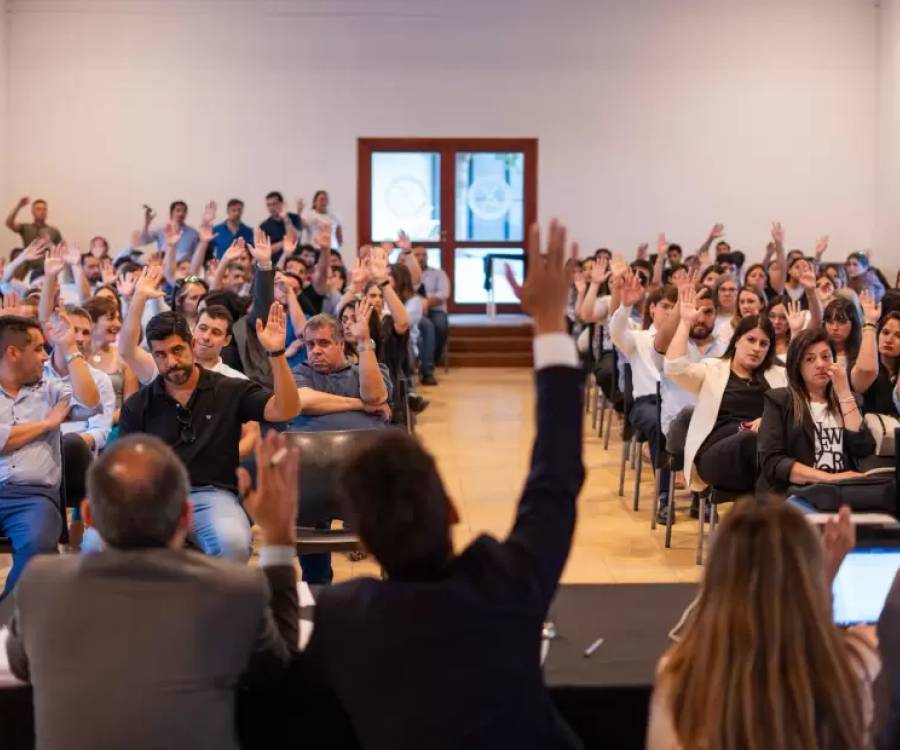 Récord de participación y aprobación unánime en la Asamblea del Colegio de Abogados de Catamarca