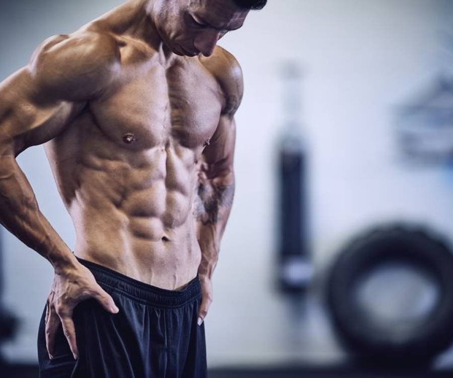 5 ejercicios para reducir la grasa lateral, fortalecer el abdomen y proteger la espalda