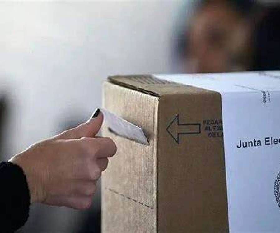 Qué pasa si no votaste en las últimas elecciones: requisitos y consecuencias de cara a octubre