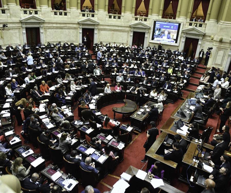 Senado: LLA casi triplica sus bancas, el PJ quebró su piso histórico de 30 y los futuros aliados serán clave