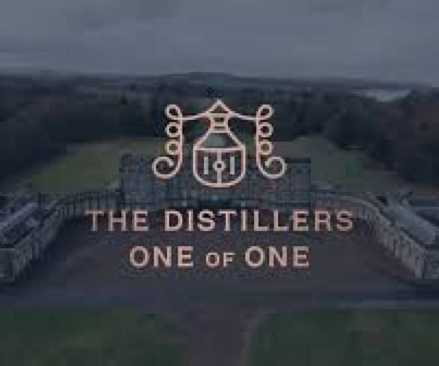 Botellas que parecen arte y precios millonarios: así es la subasta de whisky más exclusiva del mundo