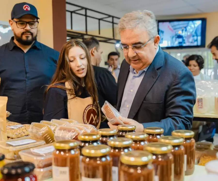 Se inauguró el primer Mercado Cooperativo Productivo de Catamarca