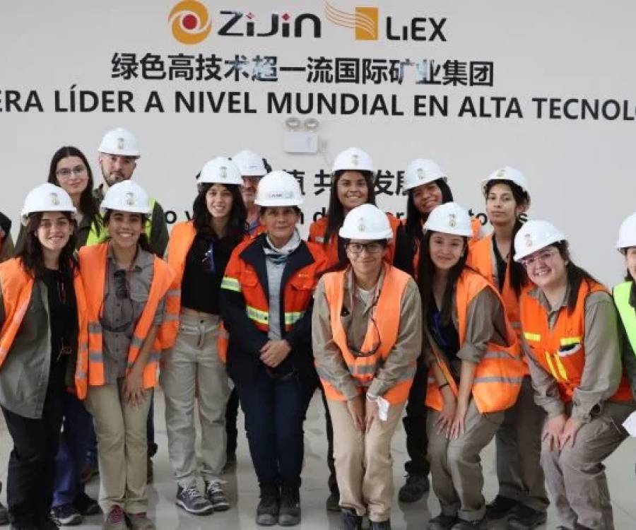 Estudiantes de Ingeniería en Minas de la UNCa recorrieron la Planta de Procesos de Fiambalá