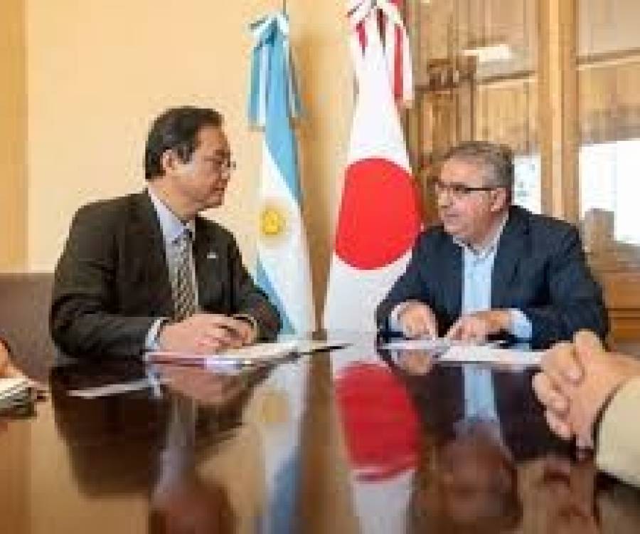 El gobernador recibió al embajador de Japón y acordaron profundizar la cooperación