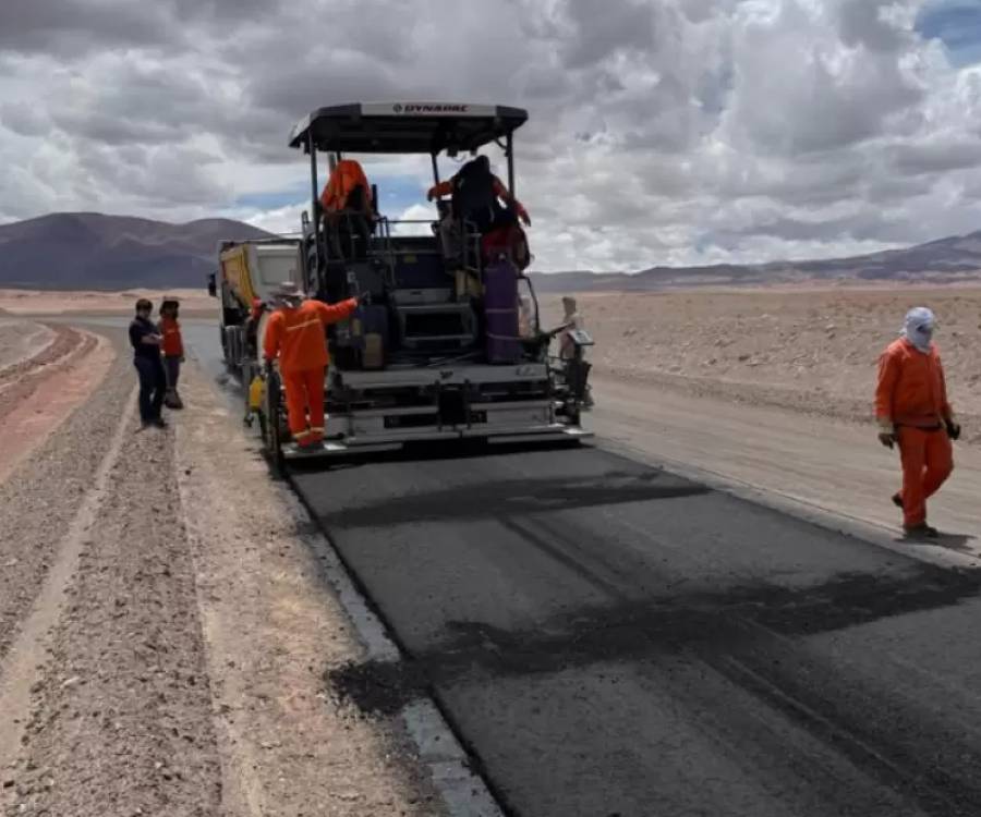 Ruta Provincial 43: avanza la pavimentación de la obra que unirá Antofagasta con Salta