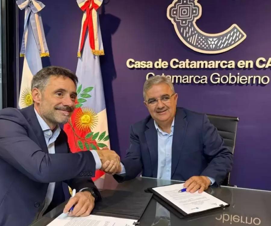 Invertirán más de $2 mil millones para impulsar el Poncho y la cultura en Catamarca