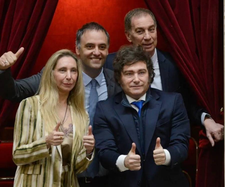 El Gobierno Nacional celebró la media sanción de la ley laboral