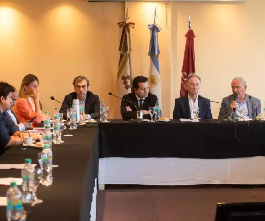 Dusso y CAMARCO: impulso a la infraestructura