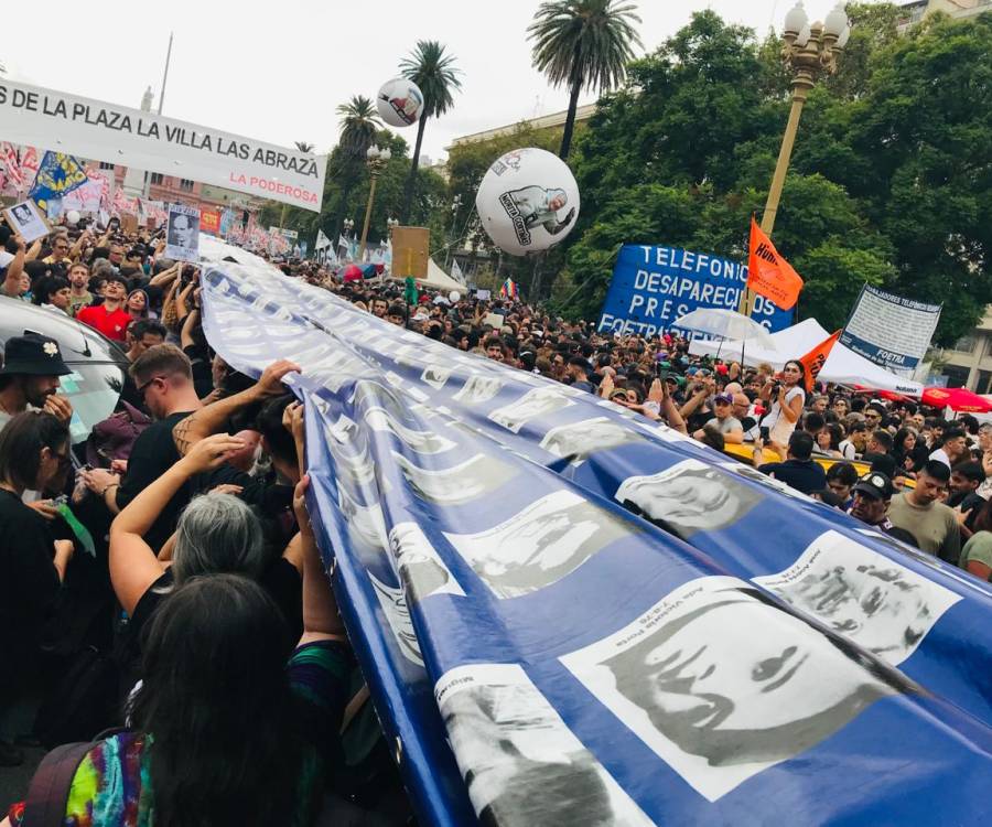 A 50 años del golpe, una masiva marcha llegará a Plaza de Mayo para “que digan dónde están”