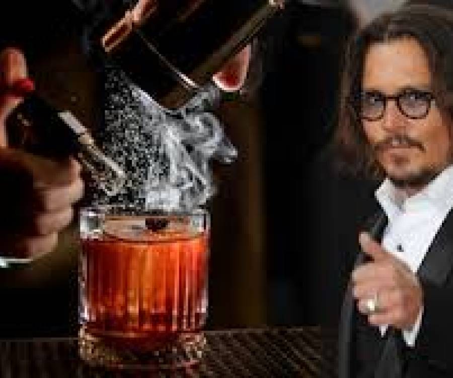Johnny Depp apuesta al ron y lanza una botella premium inspirada en su amor por el Caribe