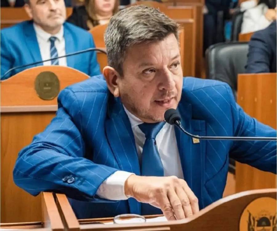 Proponen ampliar a 45 días la licencia por nacimiento para progenitores no gestantes en la Administración Pública