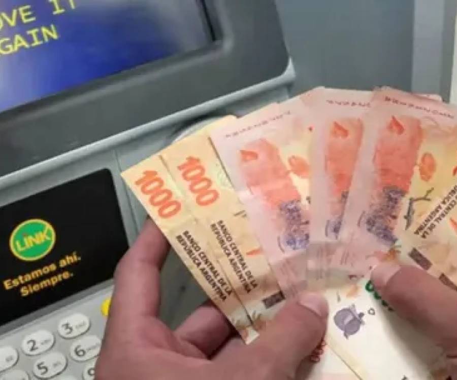 El Gobierno homologó un nuevo aumento salarial para empleados de la Administración Pública Nacional