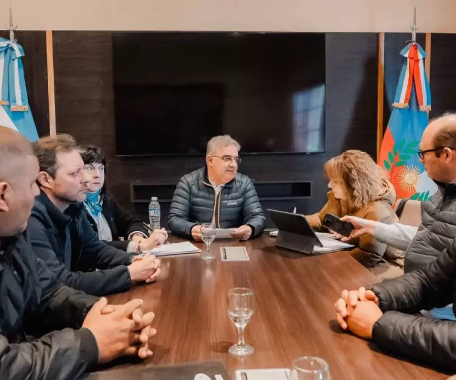 El Gobierno implementará capacitaciones a trabajadores de Andalgalá para que se incorporen a la minería y turismo