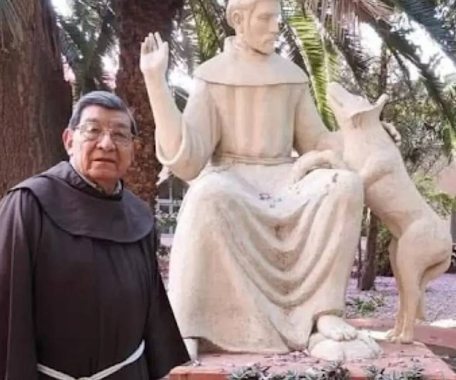 Homenaje: los restos de Fray Mario Fuenzalida serán trasladados a Piedra Blanca