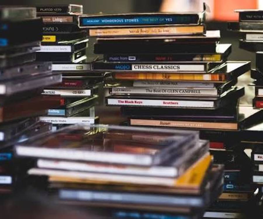 El inesperado regreso del CD: la Generación Z impulsa un nuevo negocio retro
