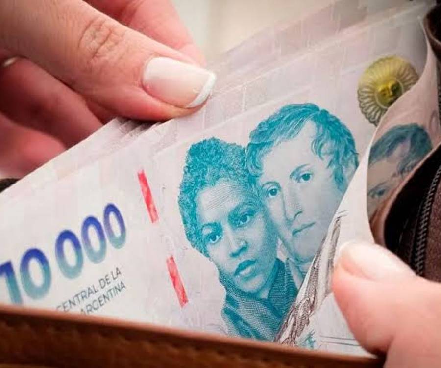 Hacienda anunció el cronograma de pago de sueldos de octubre para la administración pública y docentes